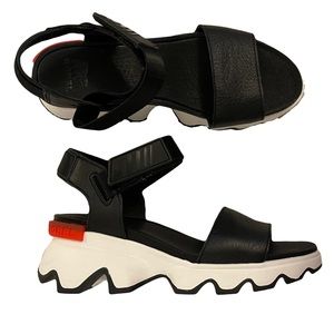 Sorel Kinetic Sandal black